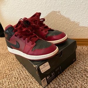 Air Jordan in kid size 5.5Y